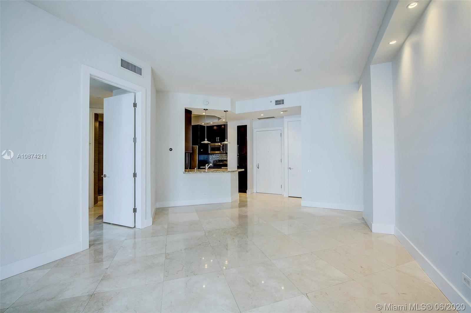 Miami, FL 33131,888 Brickell Key Dr #2701