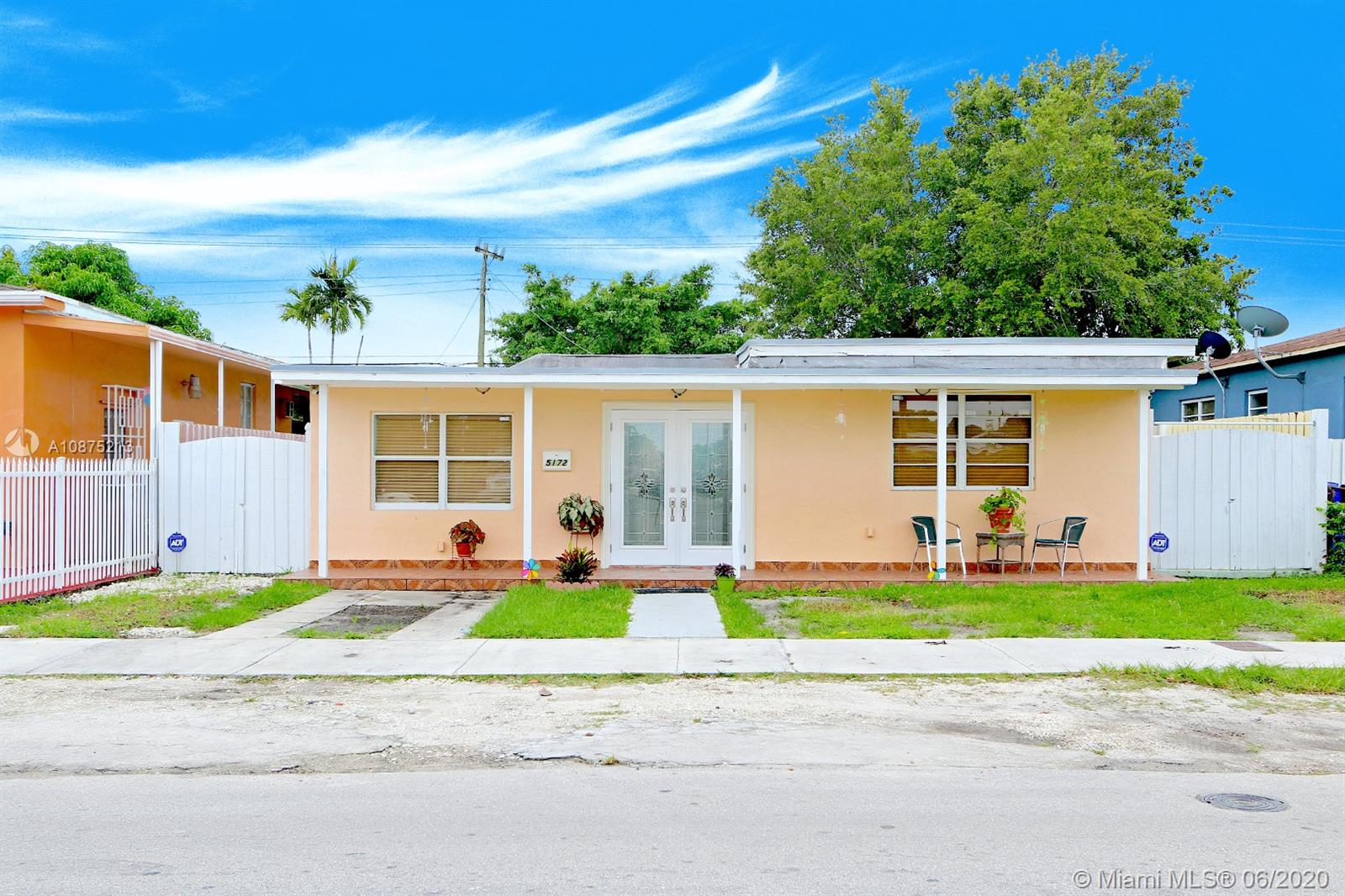 5172 SW 4th St, Miami, FL 33134