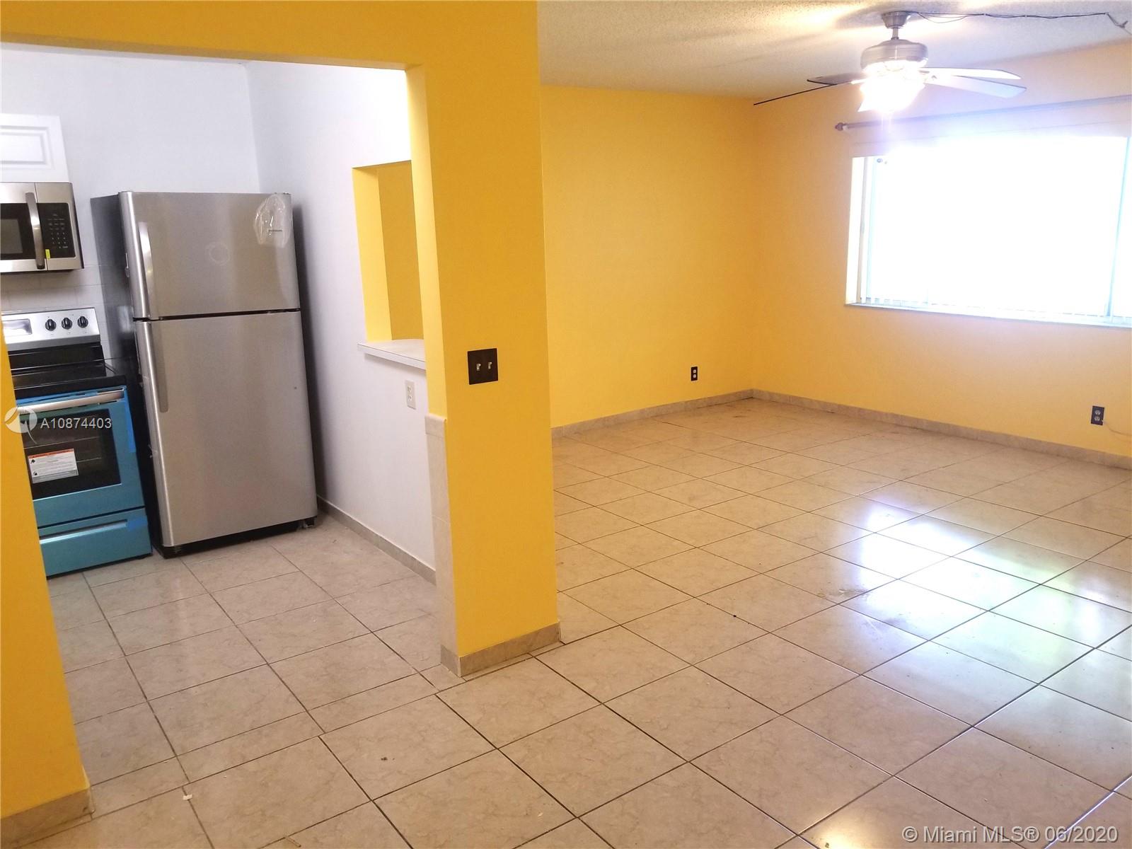 Palm Springs, FL 33461,3500 Springdale Blvd #305