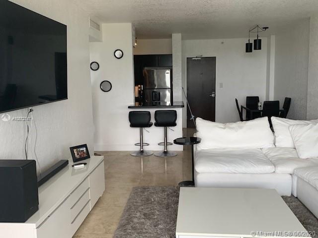 Miami Beach, FL 33139,1500 Bay Rd #532S