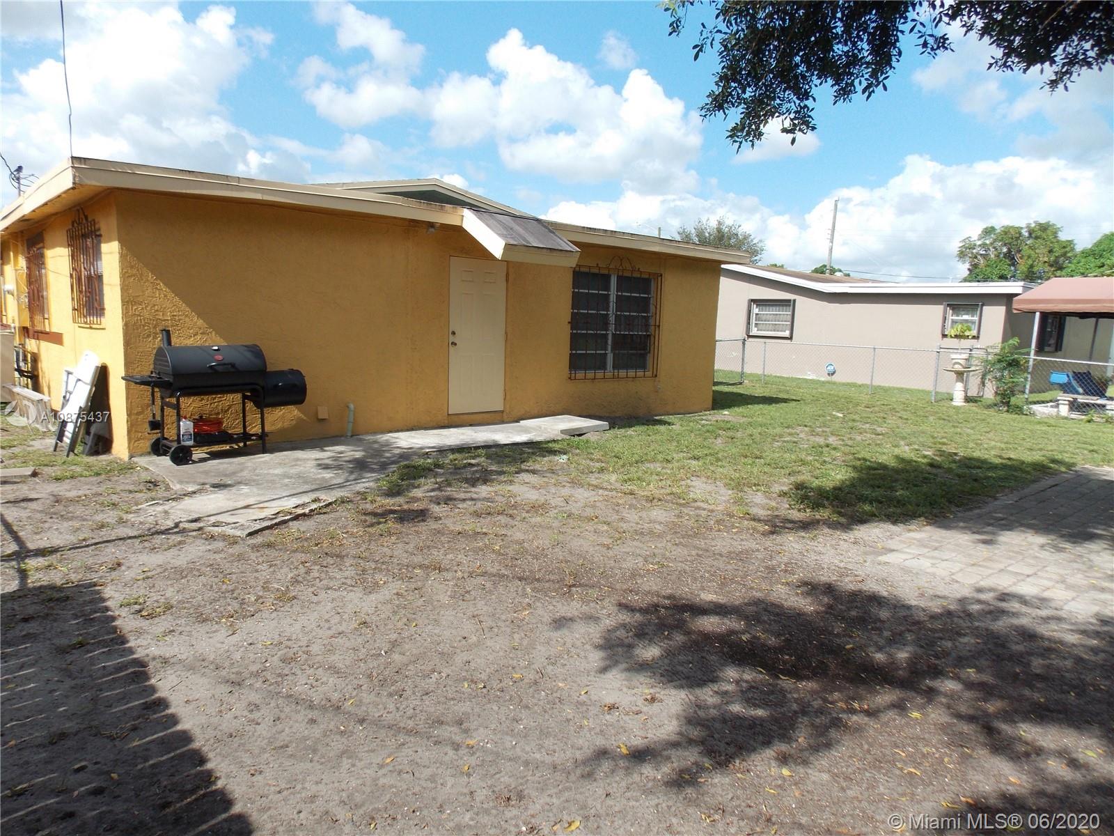 Lauderhill, FL 33311,3751 NW 8th Ct