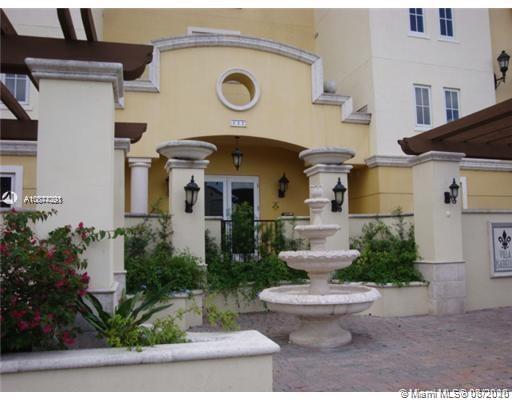 Coral Gables, FL 33134,322 Madeira Ave #201