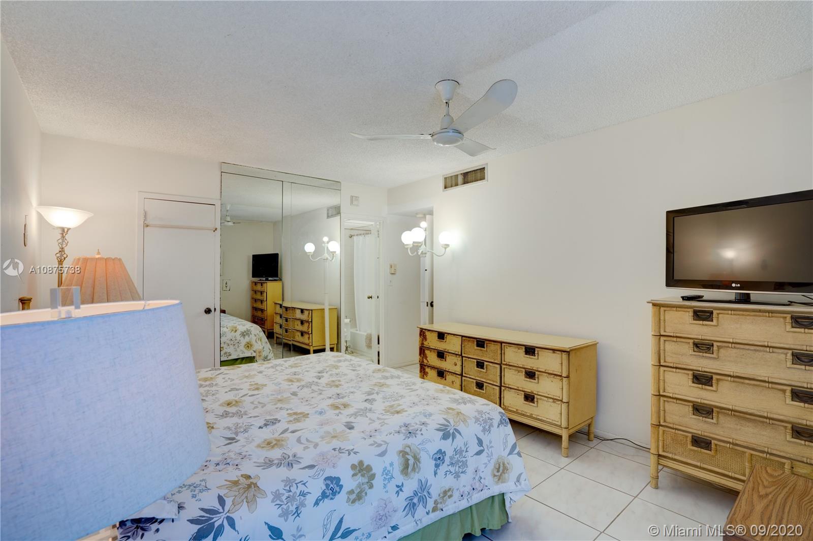 Sunny Isles Beach, FL 33160,200 177th Dr #215