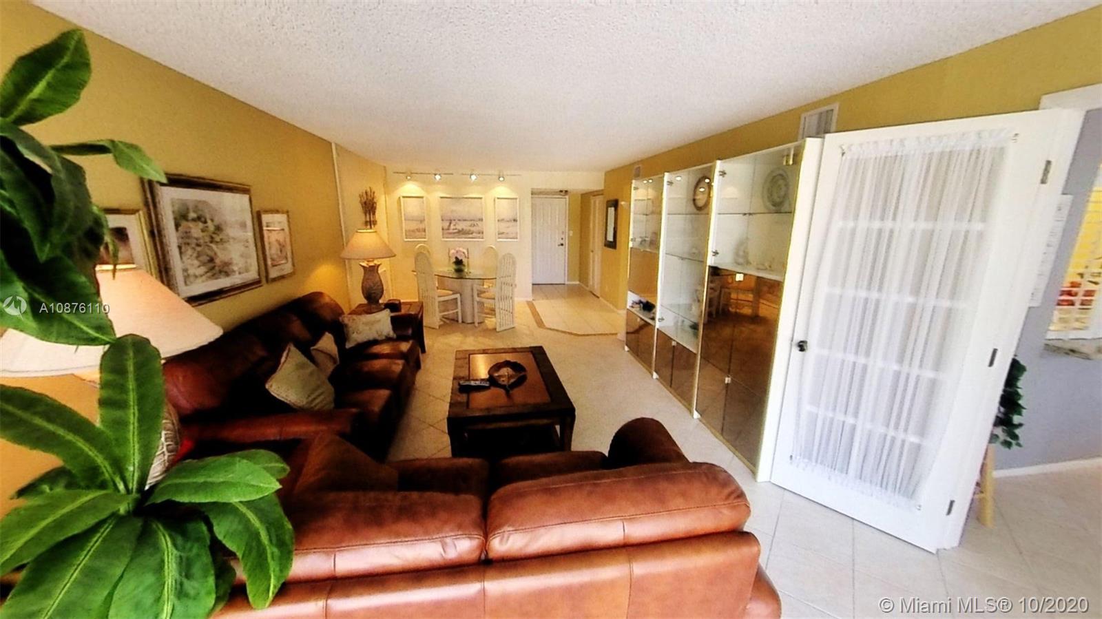 Hallandale Beach, FL 33009,600 Parkview Dr #229