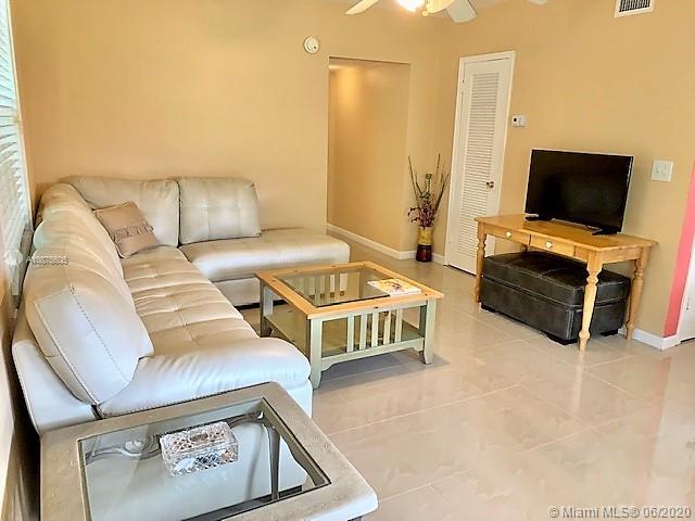 2428 Taylor St #6, Hollywood, FL 33020