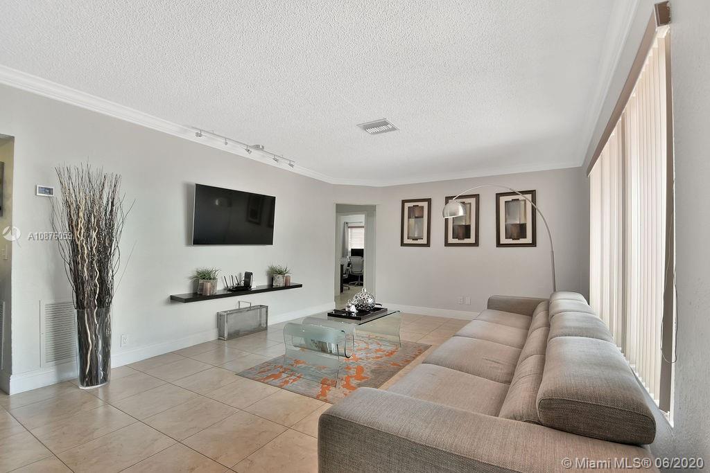 Hialeah, FL 33012,161 W 35th St