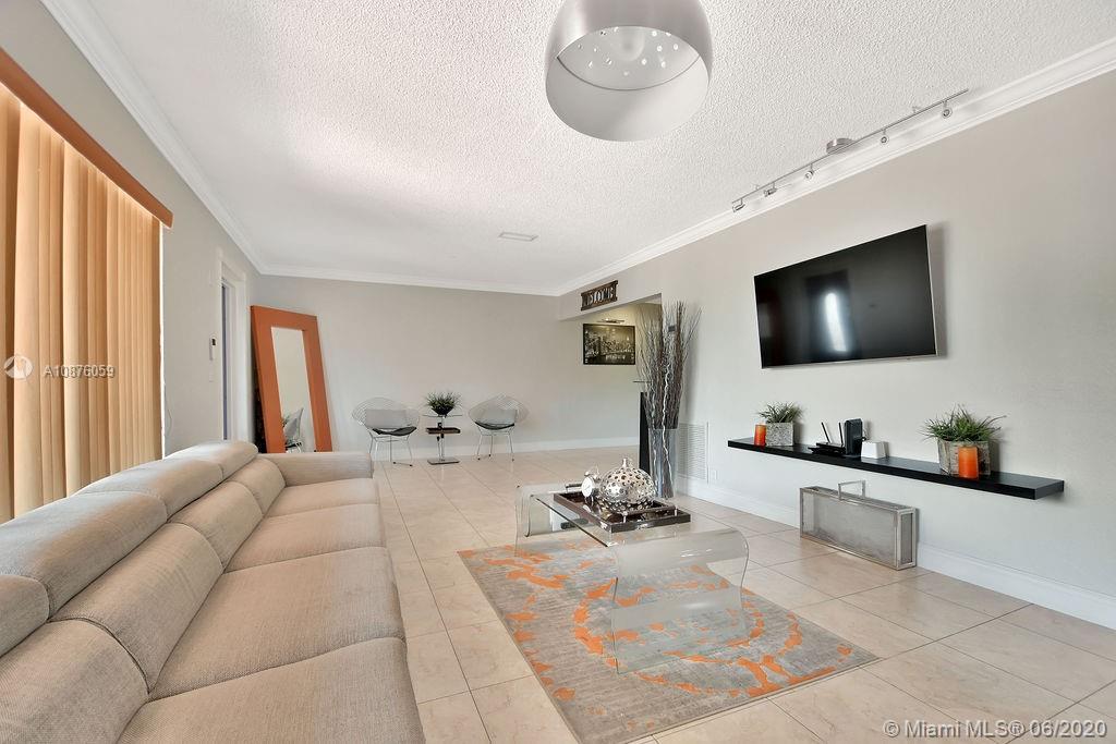 Hialeah, FL 33012,161 W 35th St