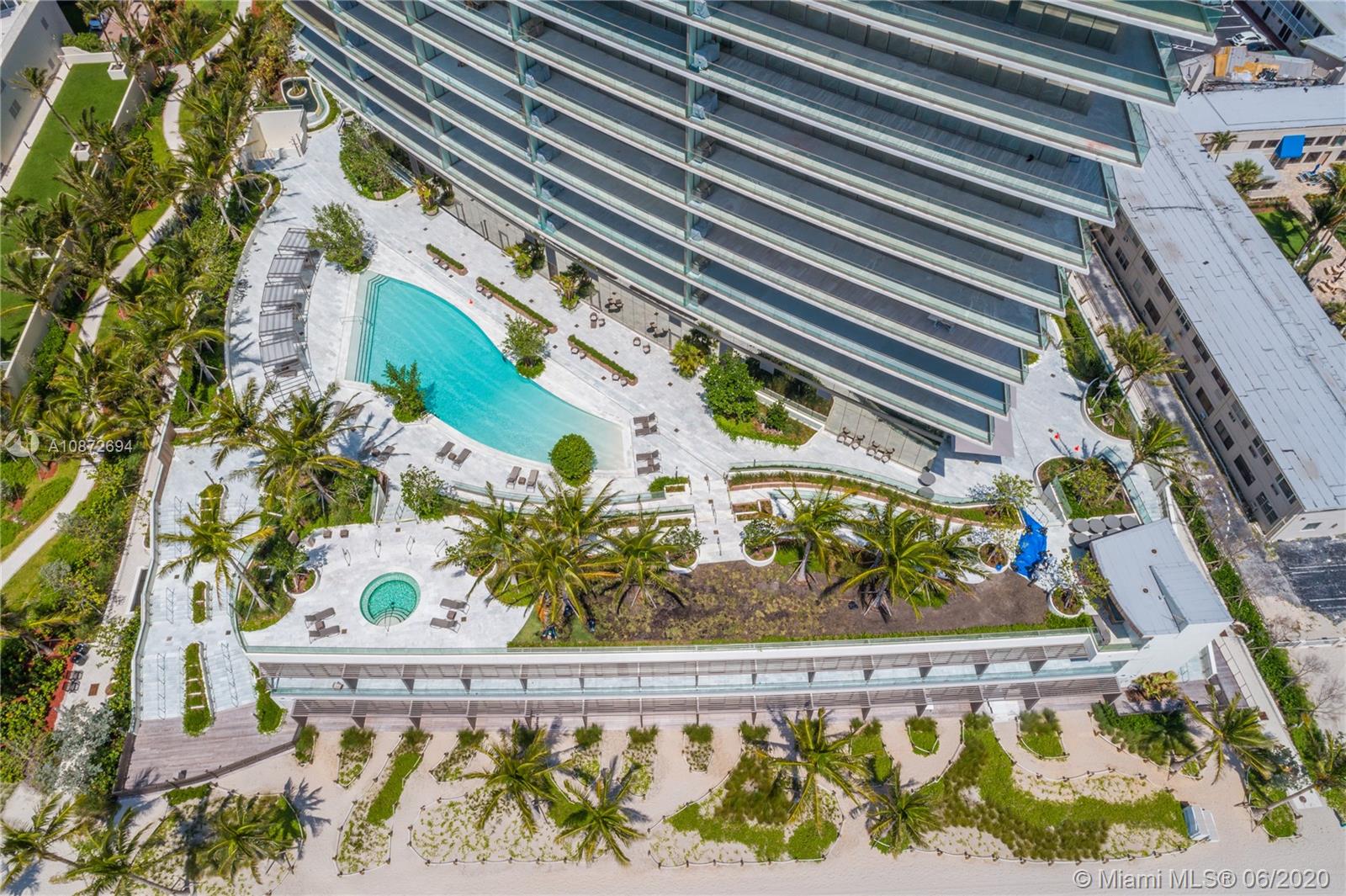 Sunny Isles Beach, FL 33160,18975 Collins Ave #2803 *FINISHED*