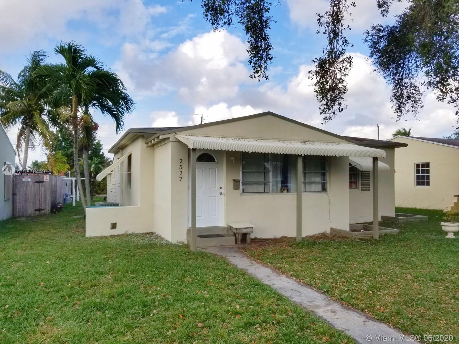 2527 Coolidge St, Hollywood, FL 33020