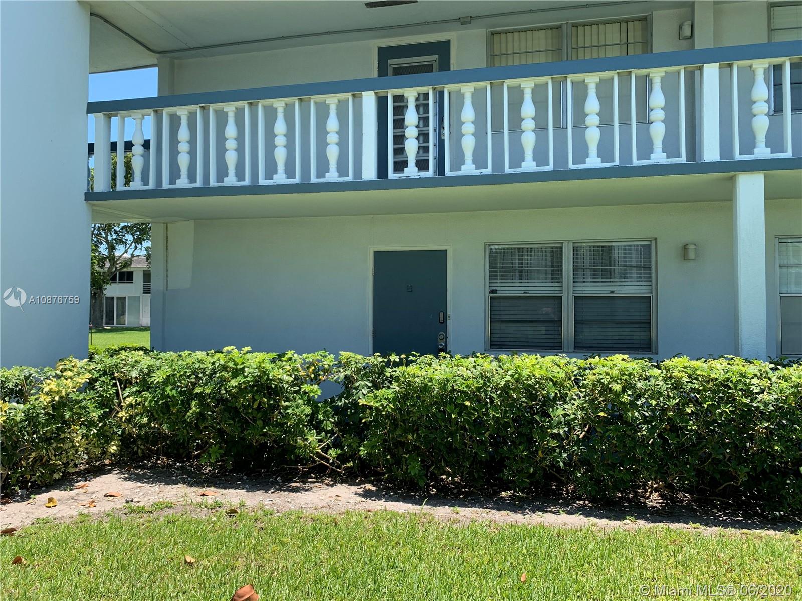 28 Upminster B #B, Deerfield Beach, FL 33442