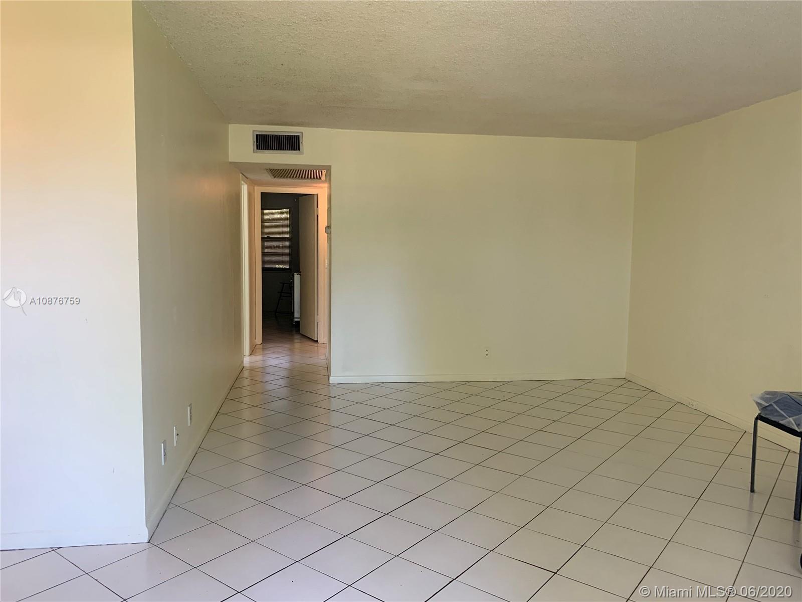 Deerfield Beach, FL 33442,28 Upminster B #B