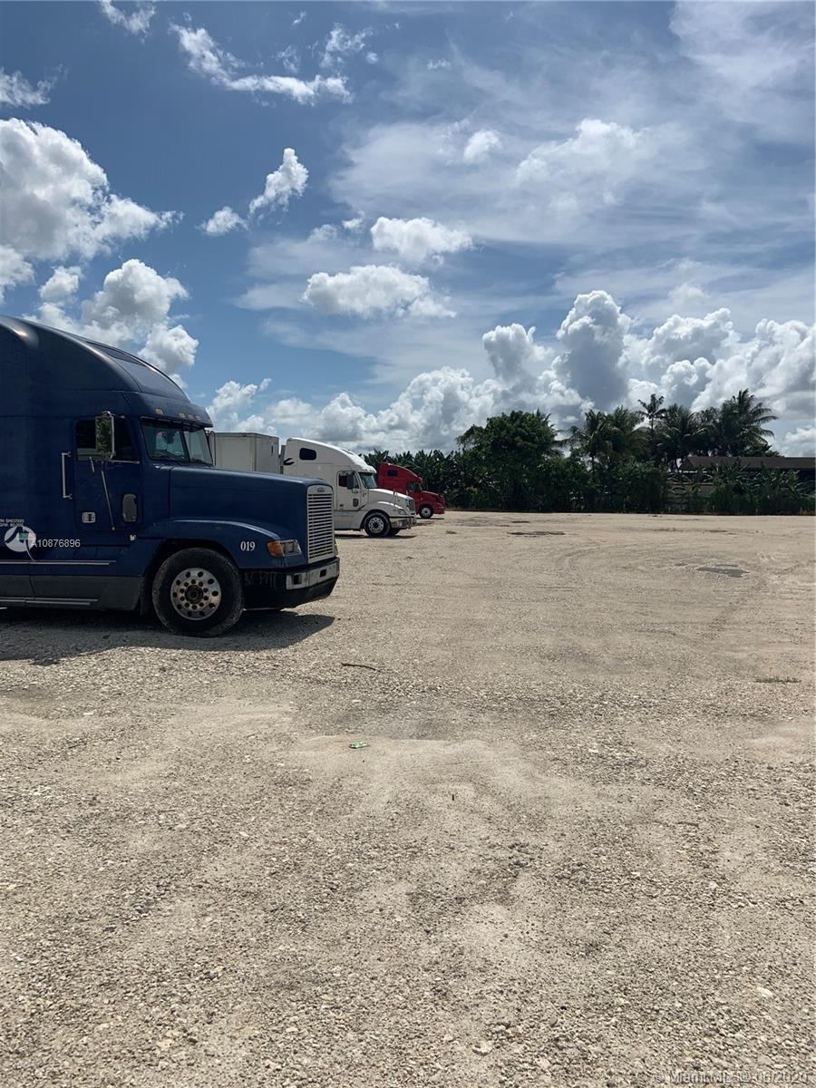 Miami, FL 33196,14211 SW 197th Ave