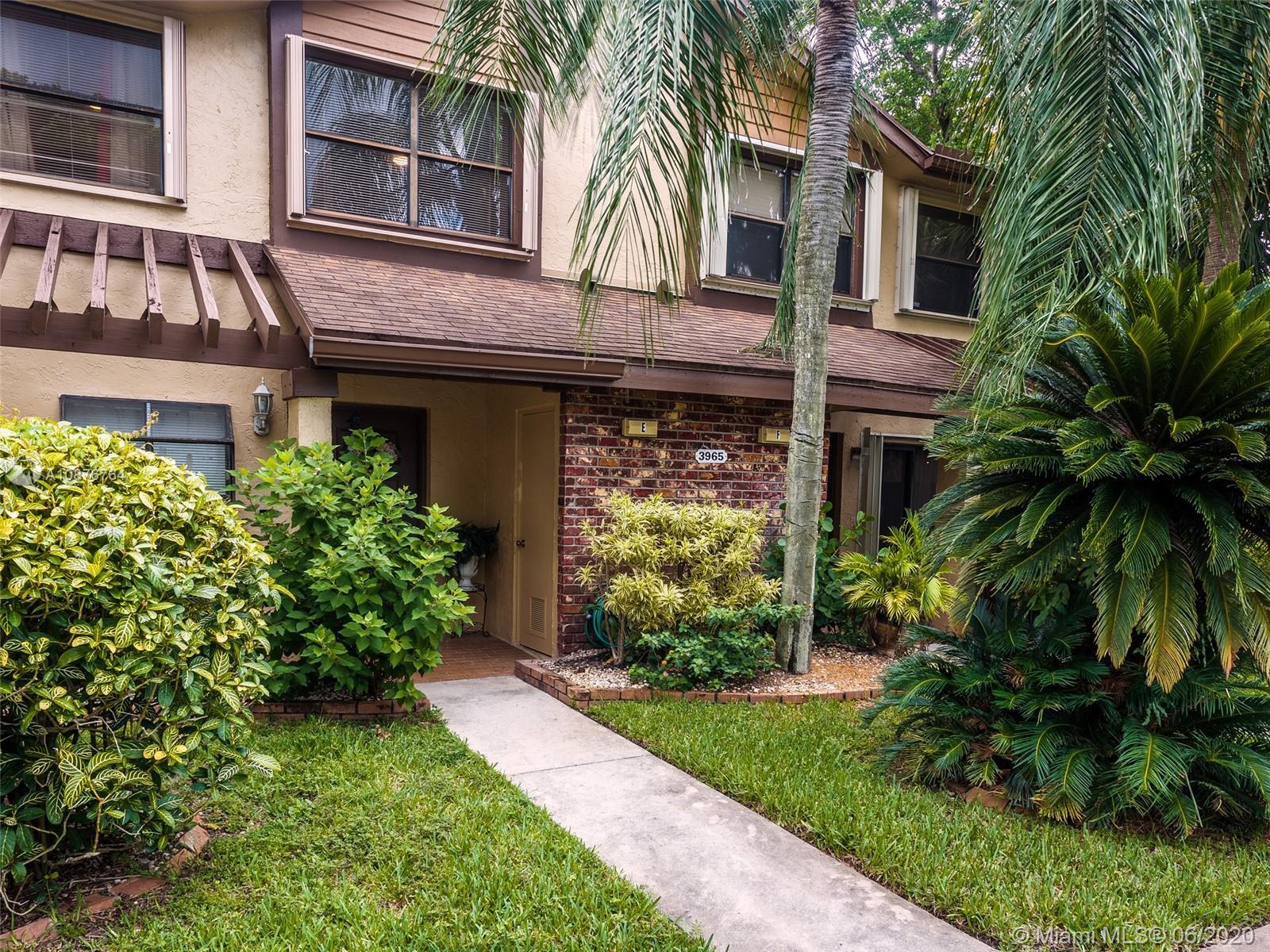 Coconut Creek, FL 33063,3965 Cocoplum Cir #3693