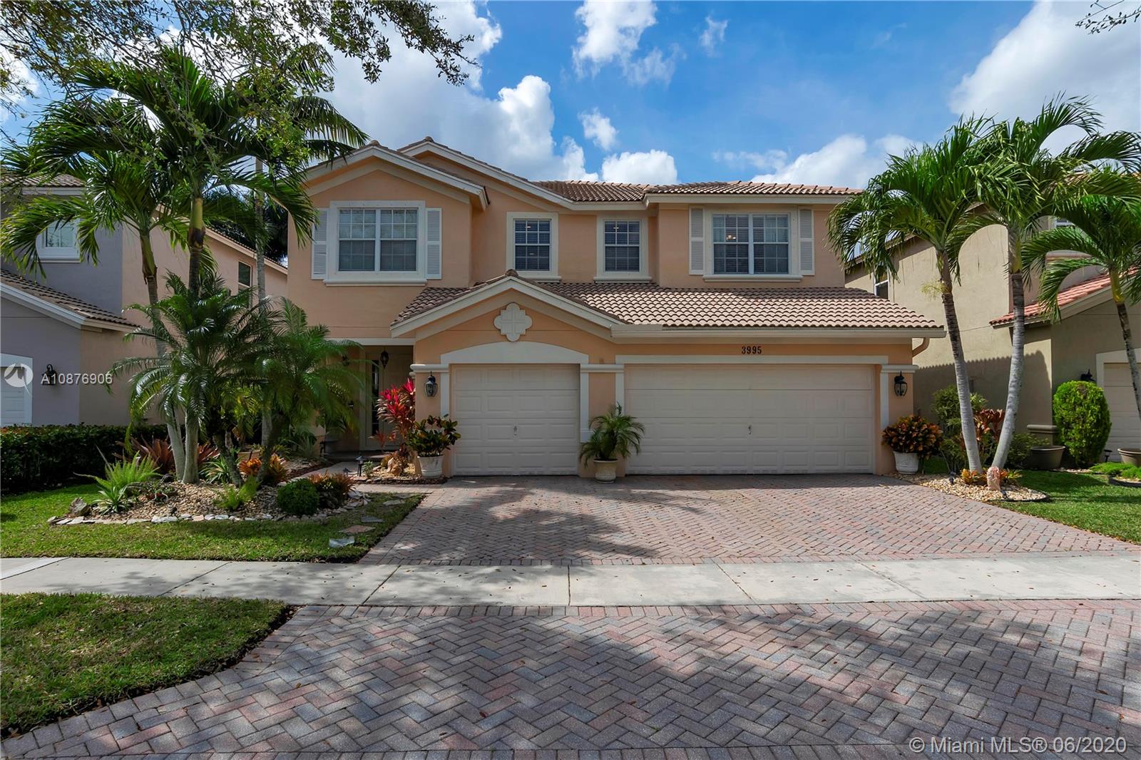 Weston, FL 33332,3995 Cascade Ter