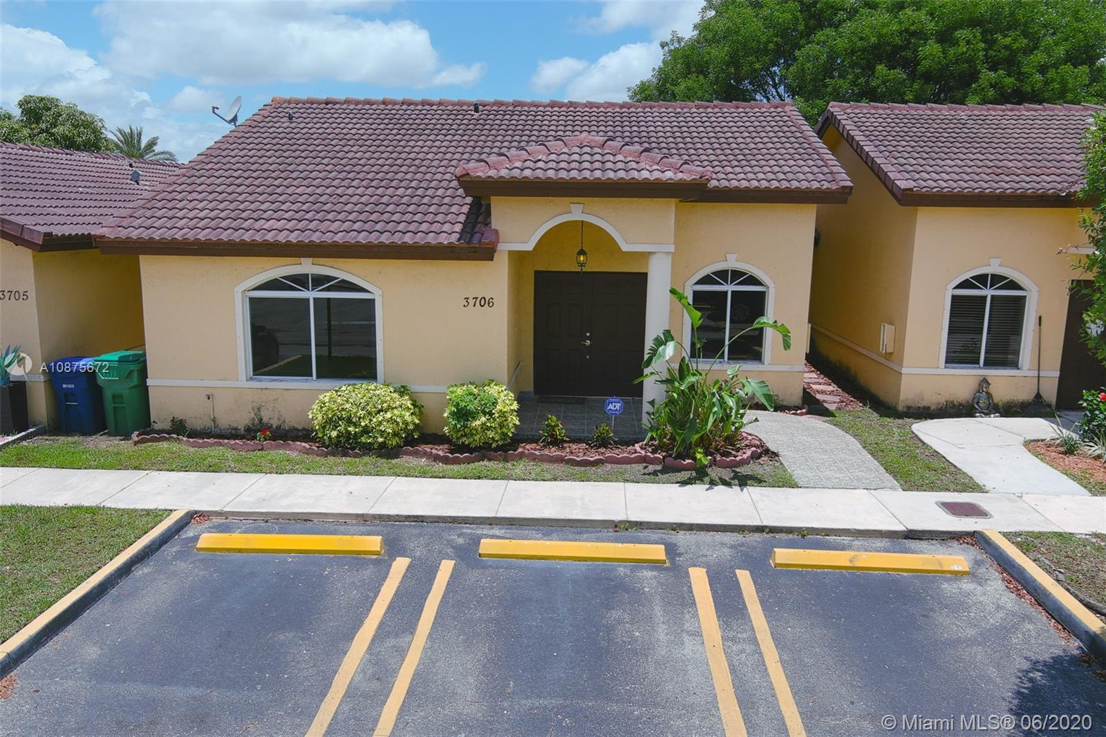 Hialeah, FL 33015,8615 NW 189th Ln #3706