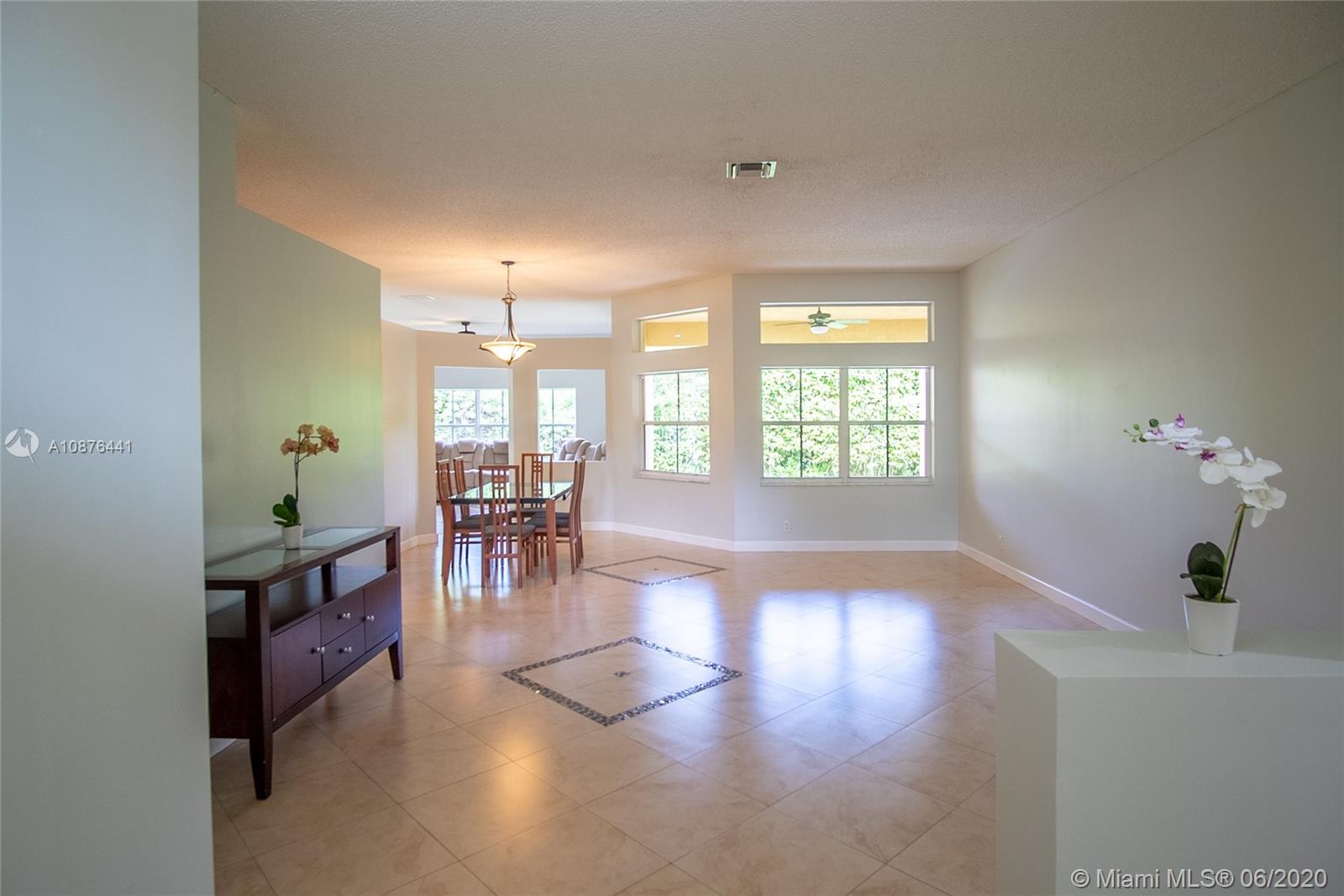 Weston, FL 33327,1200 Chenille Cir