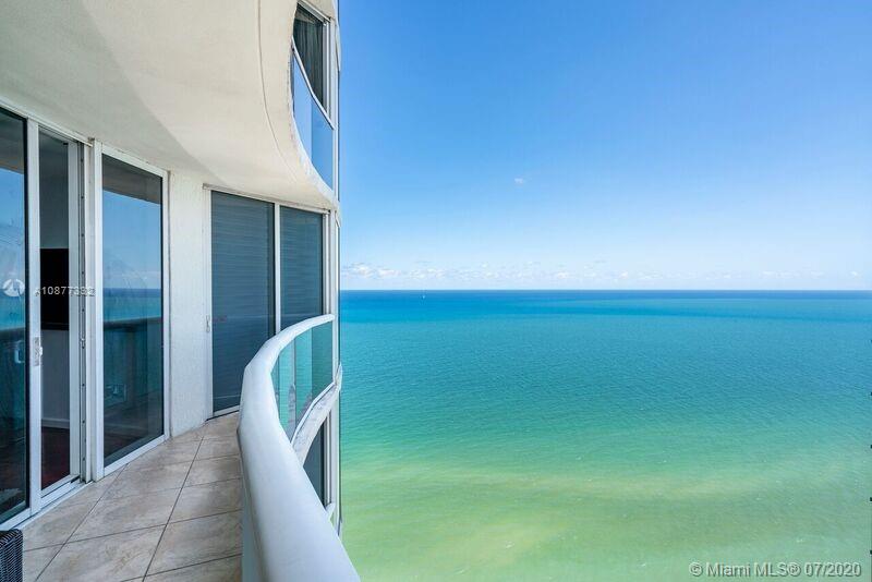 Sunny Isles Beach, FL 33160,17201 Collins Ave #3703