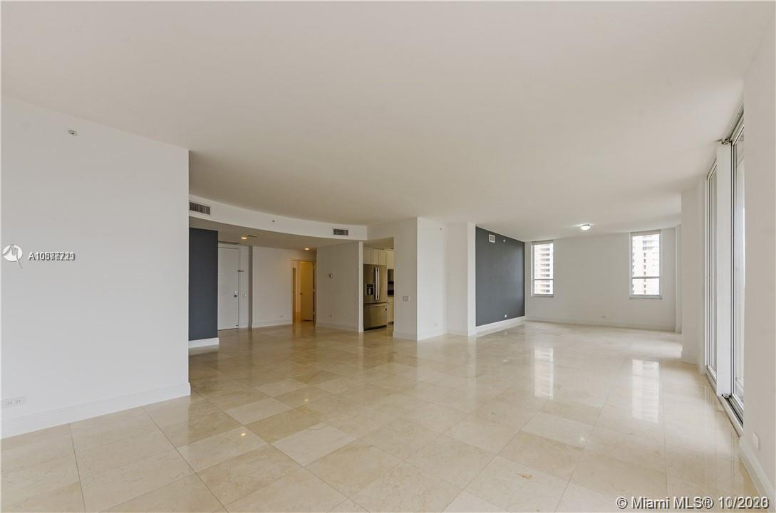 Miami, FL 33131,888 Brickell Key Dr #1503