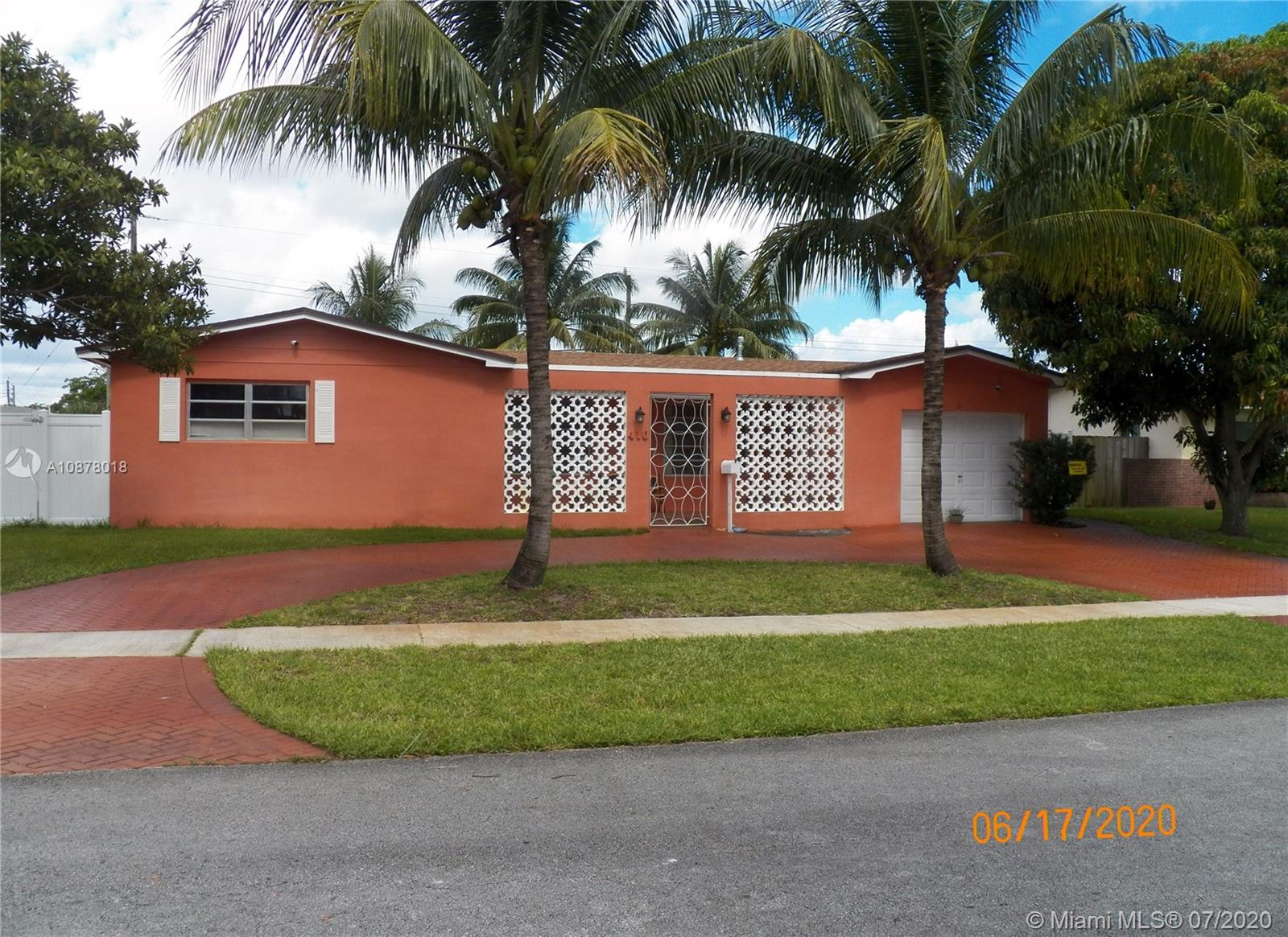 410 SW 71st Ter, Pembroke Pines, FL 33023