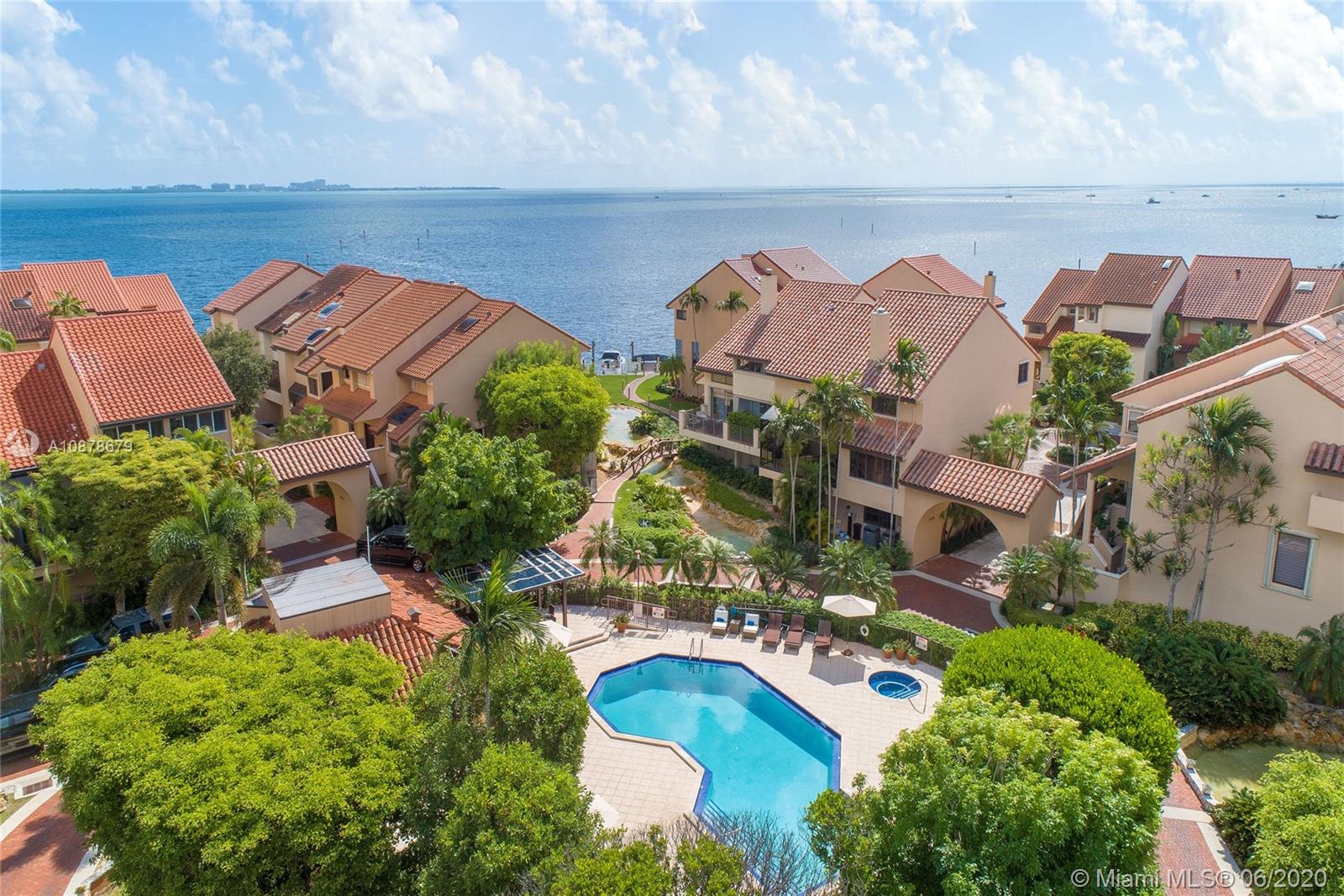 2000 S Bayshore Dr #71,  Coconut Grove,  FL 33133