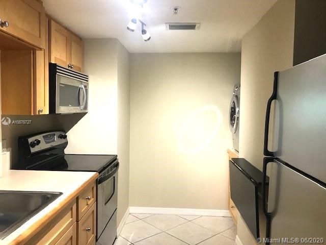 Miami, FL 33133,2630 SW 28th St #26