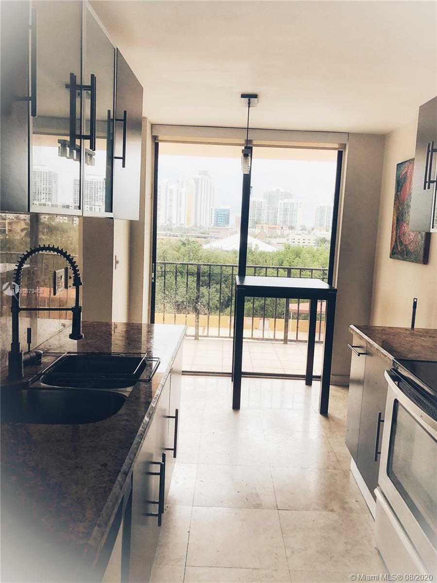 Sunny Isles Beach, FL 33160,210 174th St #608