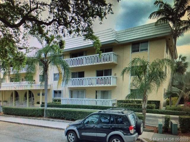 Coral Gables, FL 33133,100 Edgewater Dr #101