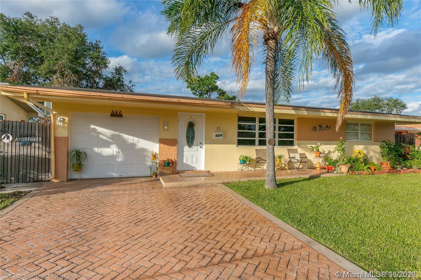 8871 NW 12th St, Pembroke Pines, FL 33024