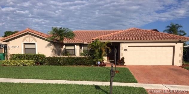 5901 Hawkes Bluff Ave, Davie, FL 33331