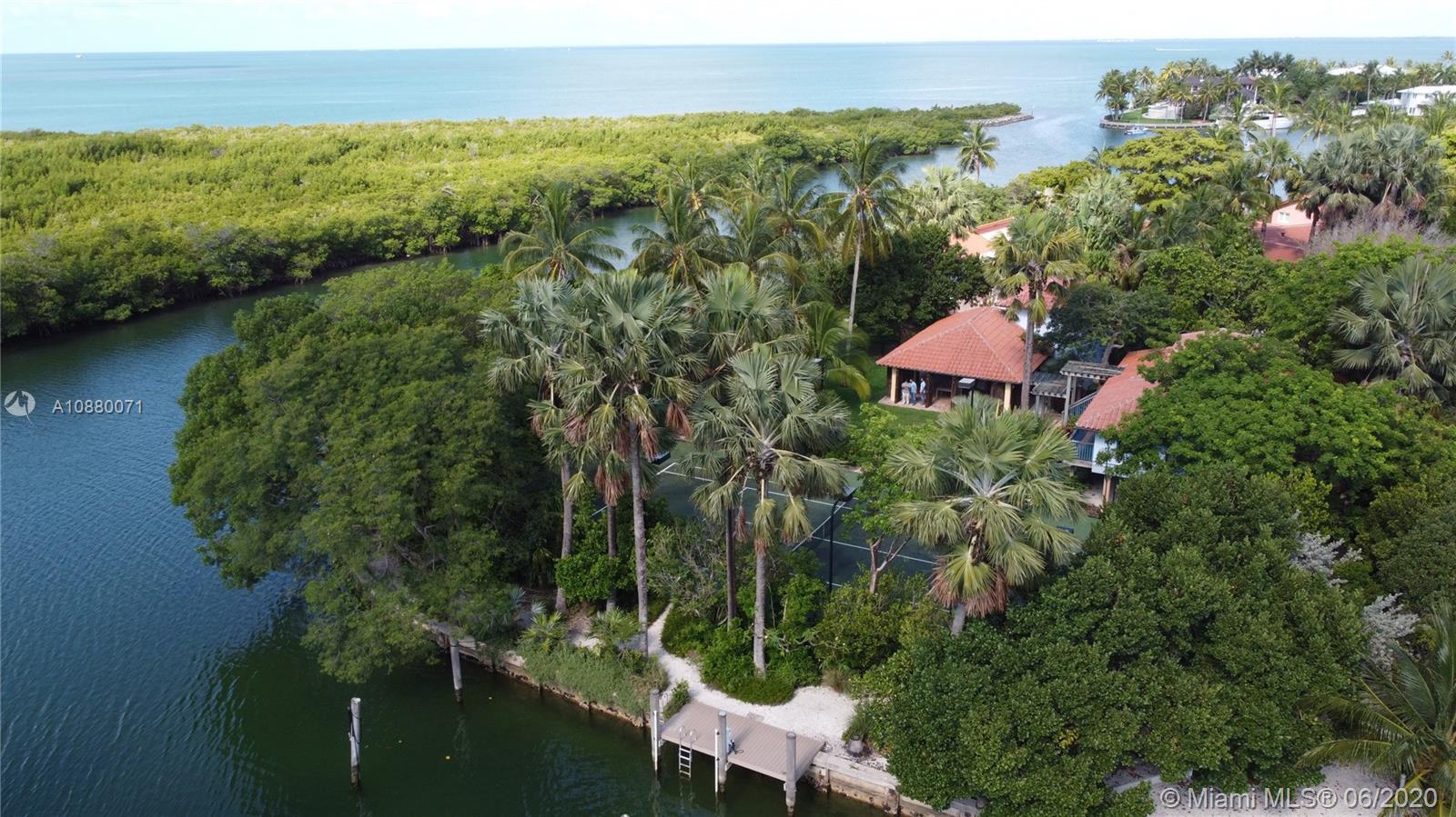 Key Biscayne, FL 33149,960 Harbor Dr