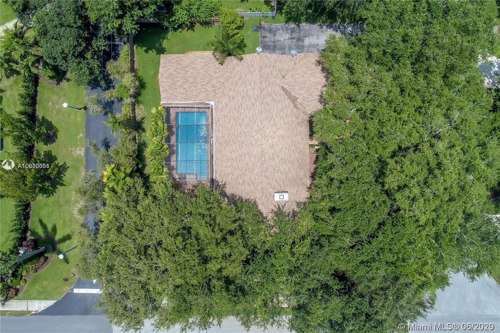 Pinecrest, FL 33156,9722 SW 69th Pl