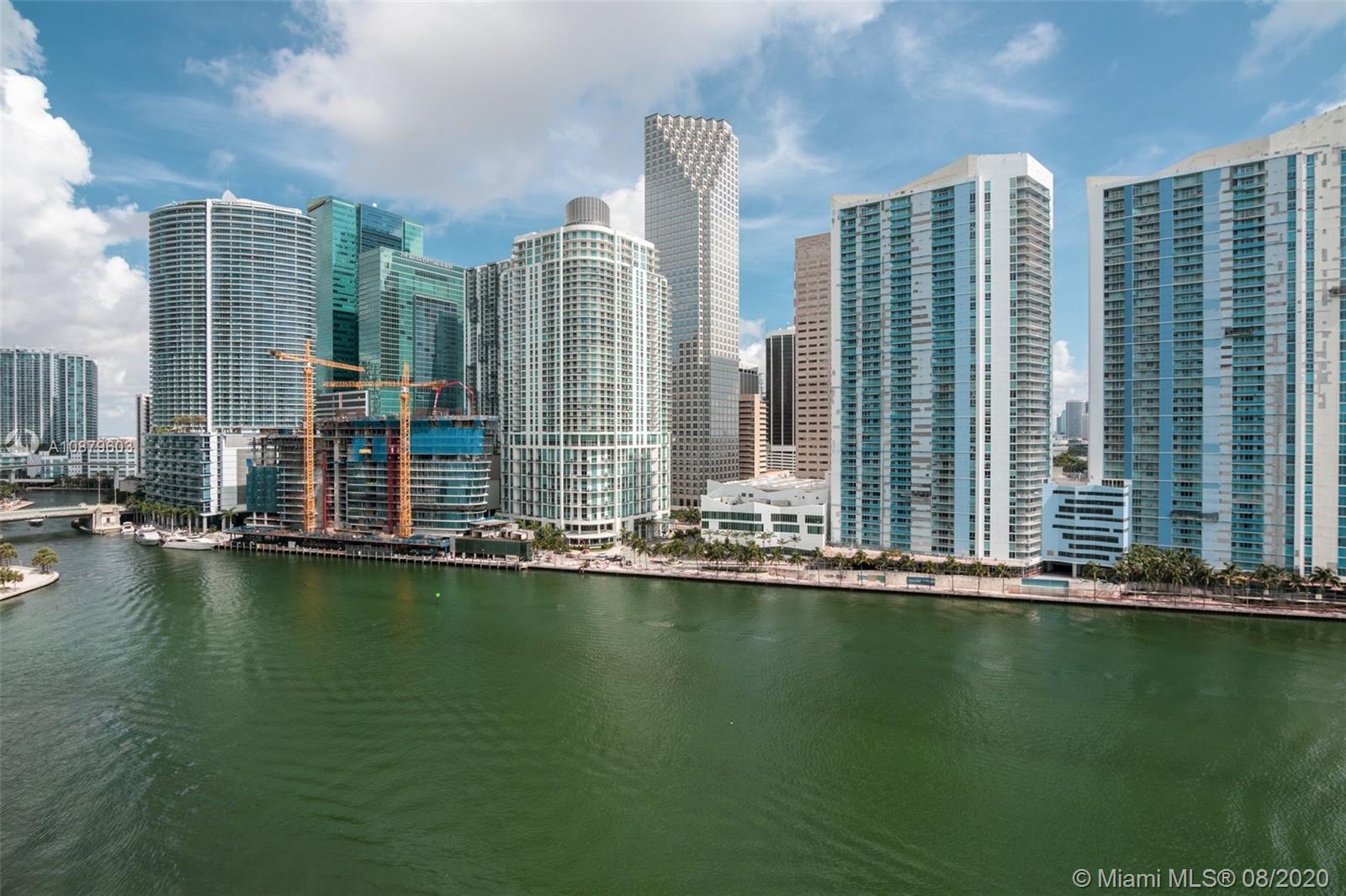 900 Brickell Key Blvd #1403, Miami, FL 33131