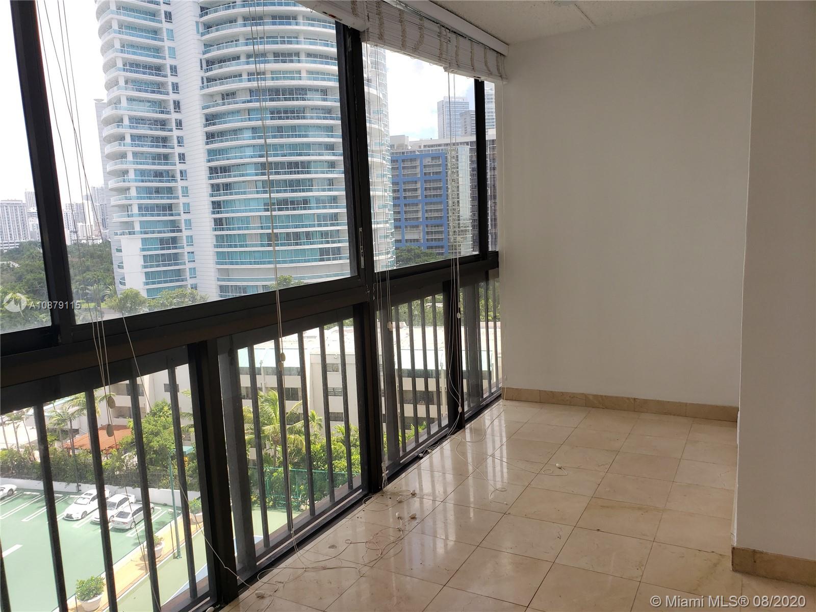 Miami, FL 33129,2333 Brickell Ave #911