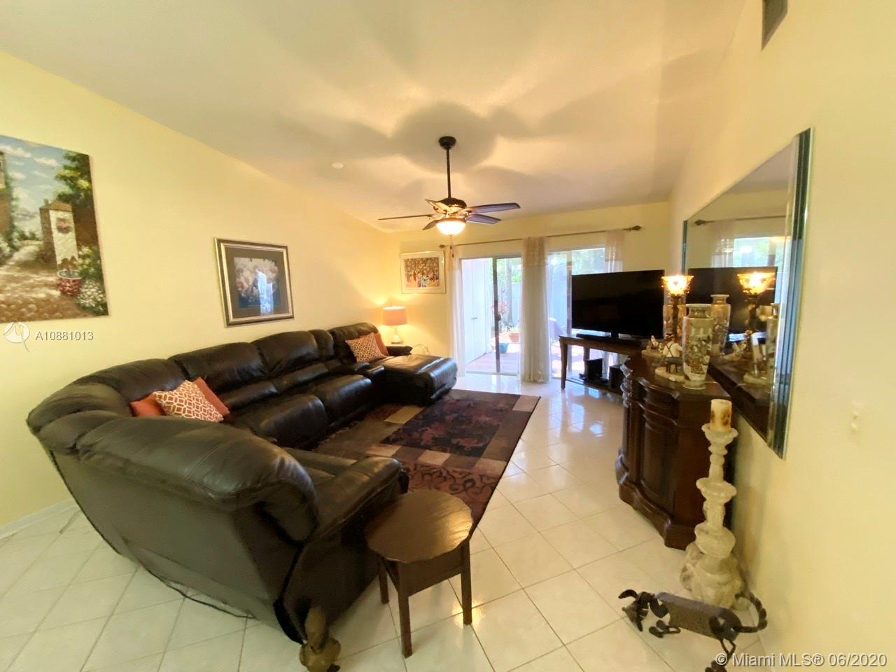 Davie, FL 33324,11070 SW 11th Pl