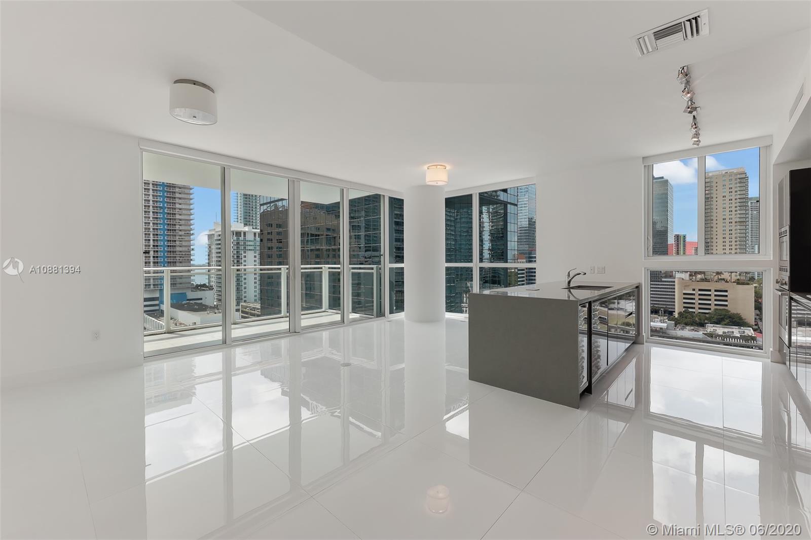 1080 Brickell Ave #1600, Miami, FL 33131