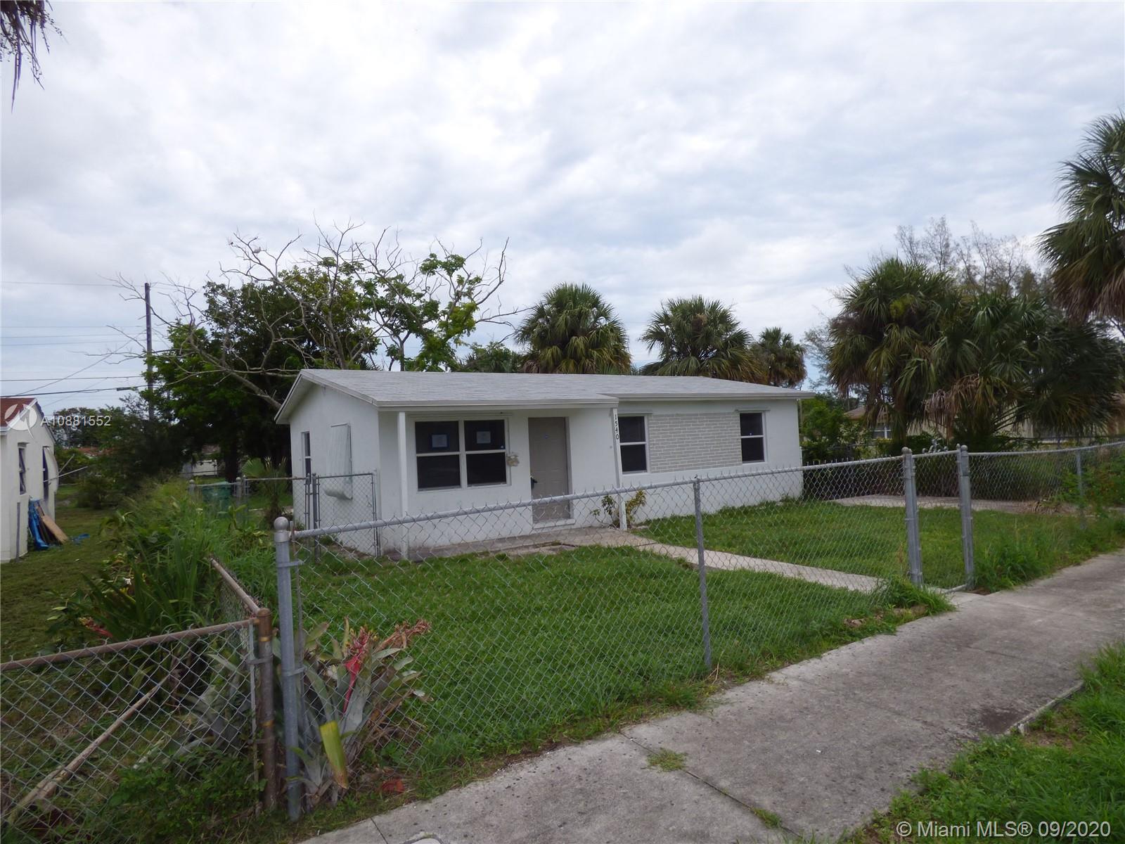 Riviera Beach, FL 33404,1540 W 10th St