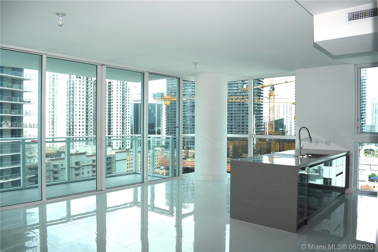 Miami, FL 33131,1080 Brickell Ave #3309