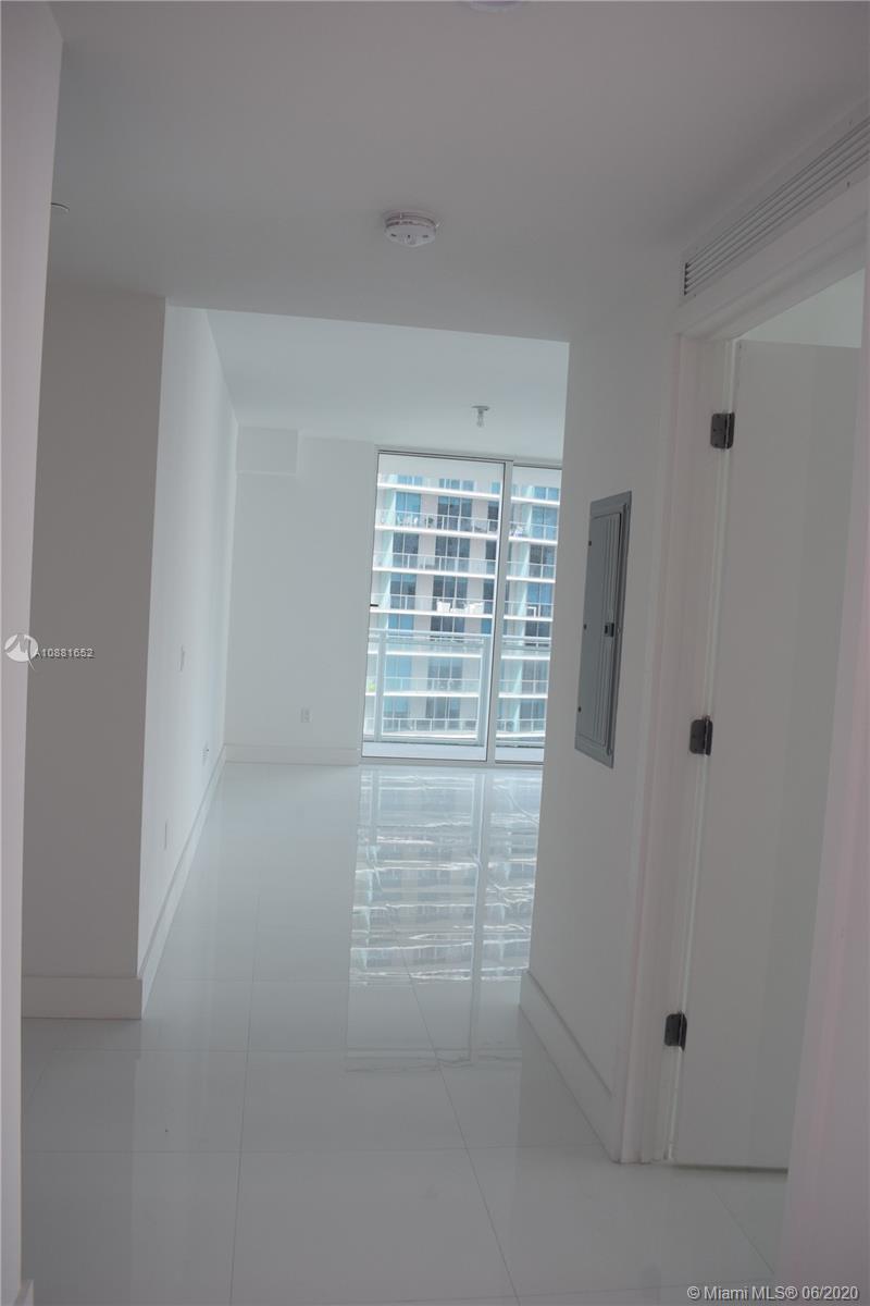 Miami, FL 33131,1080 Brickell Ave #3309