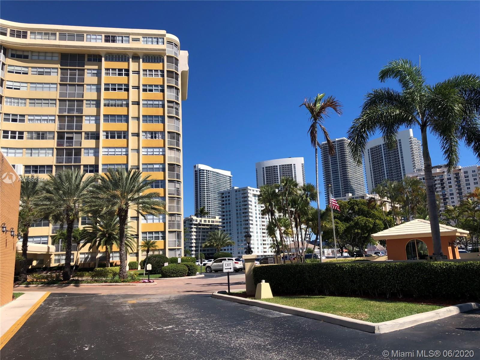 Hallandale Beach, FL 33009,100 Golden Isles Dr #312