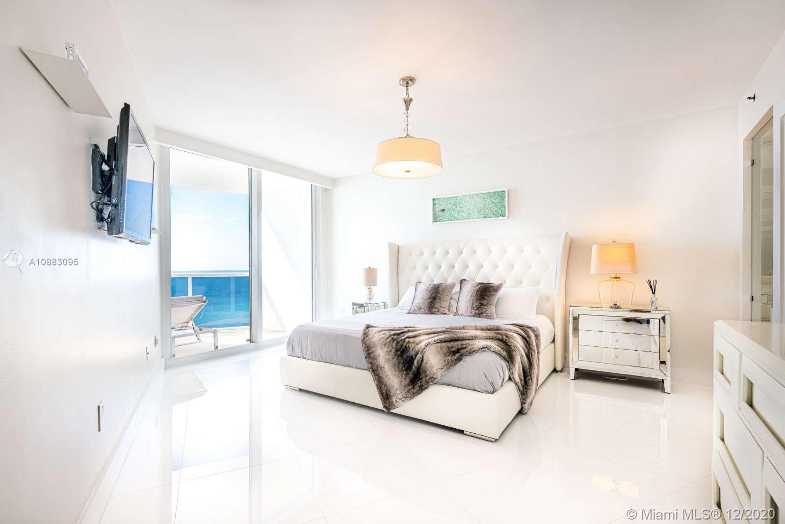 Sunny Isles Beach, FL 33160,19111 Collins Ave #2102