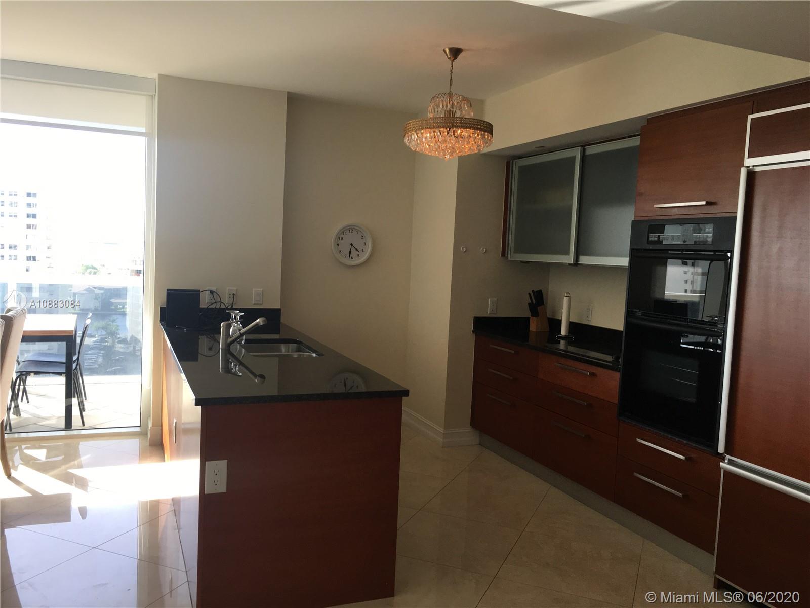 Hallandale Beach, FL 33009,1830 S Ocean Dr #1406