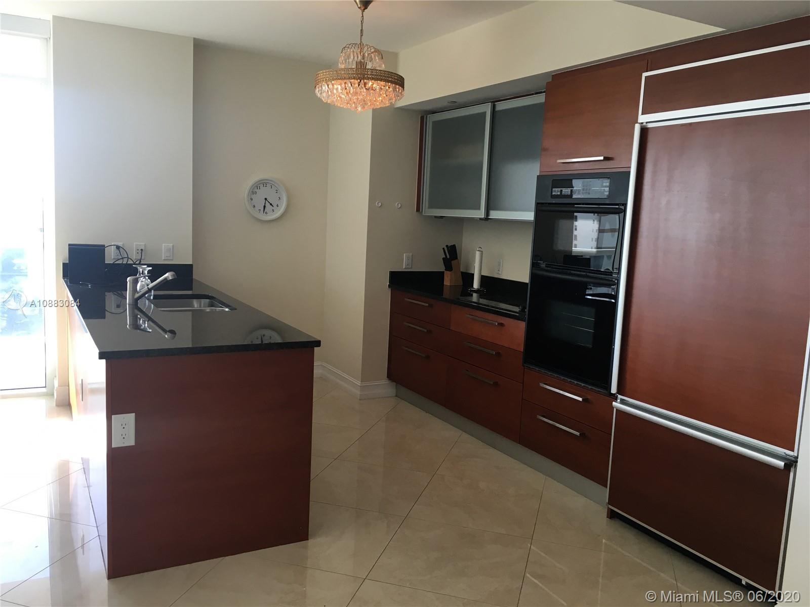 Hallandale Beach, FL 33009,1830 S Ocean Dr #1406