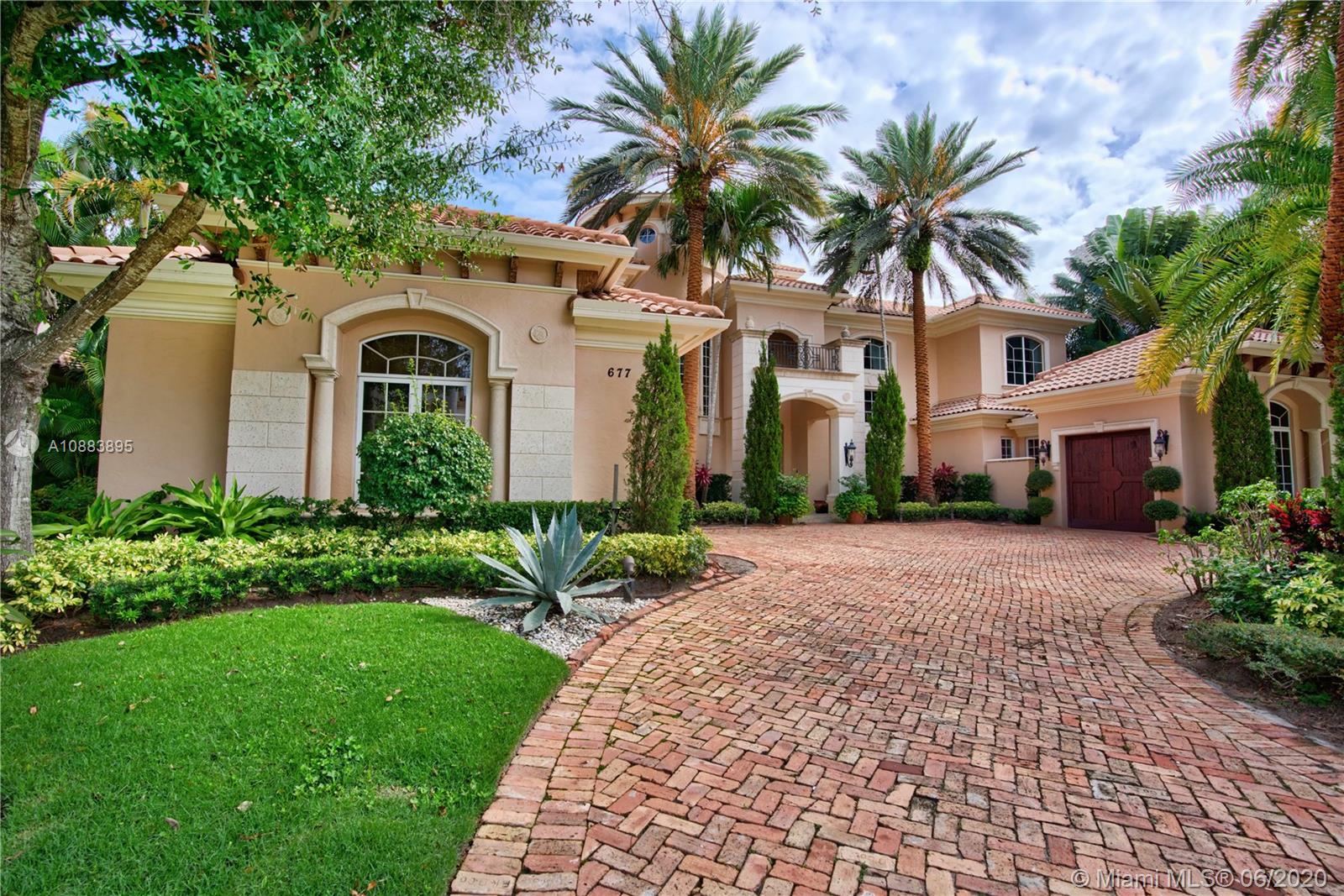 Palm Beach Gardens, FL 33410,677 Hermitage Cir