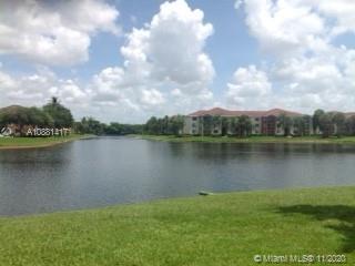 7765 Yardley Dr #313, Tamarac, FL 33321