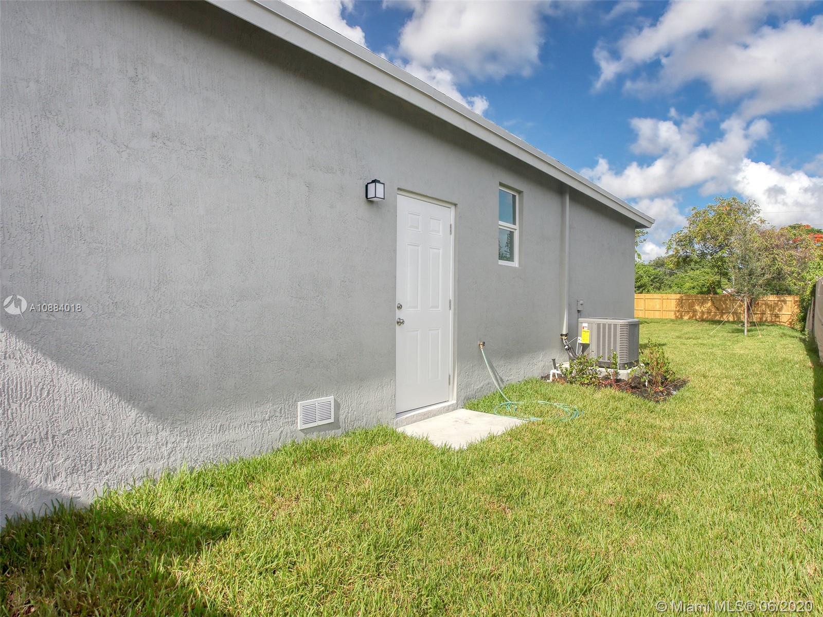 Oakland Park, FL 33311,2623 NW 18th Ter