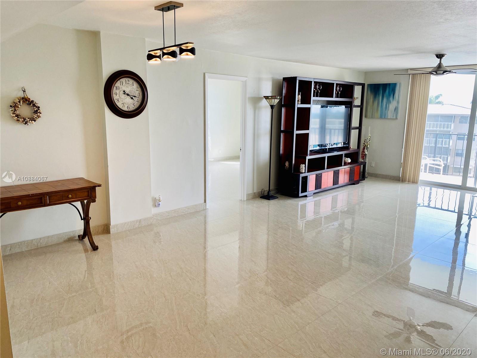 Hallandale Beach, FL 33009,427 Golden Isles Dr. #4A