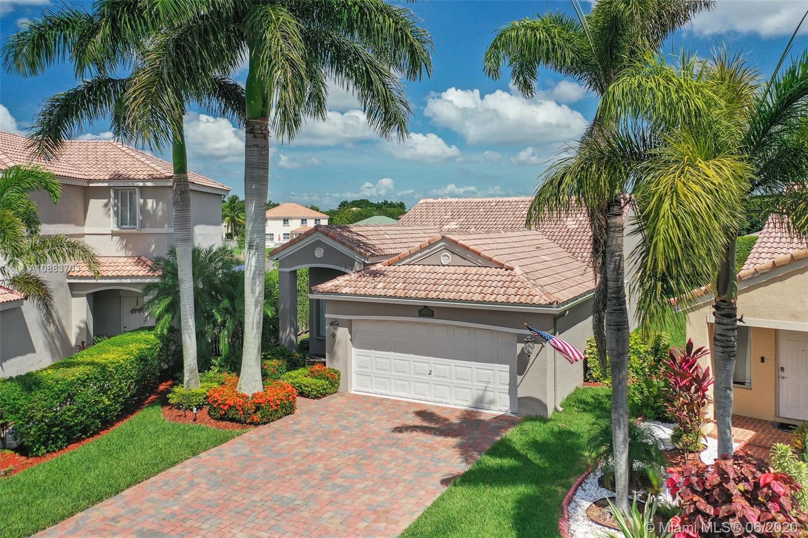 Weston, FL 33331,4255 Magnolia Ridge Dr