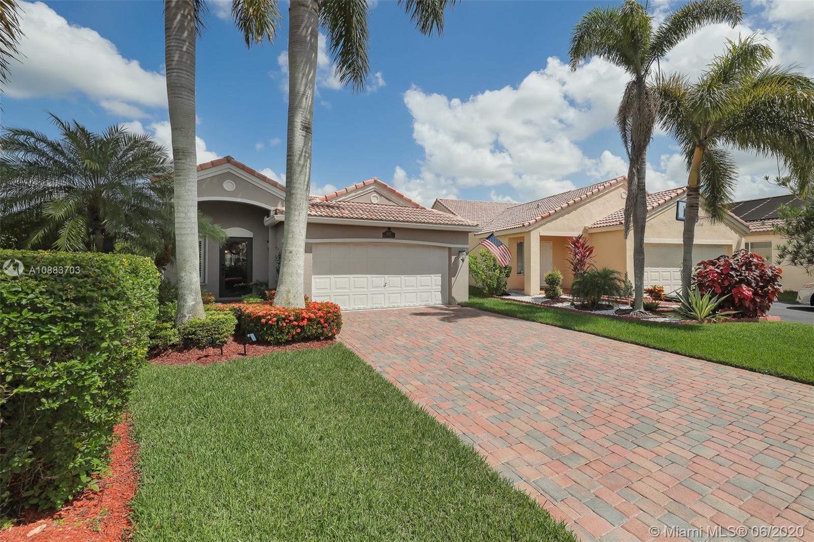 Weston, FL 33331,4255 Magnolia Ridge Dr