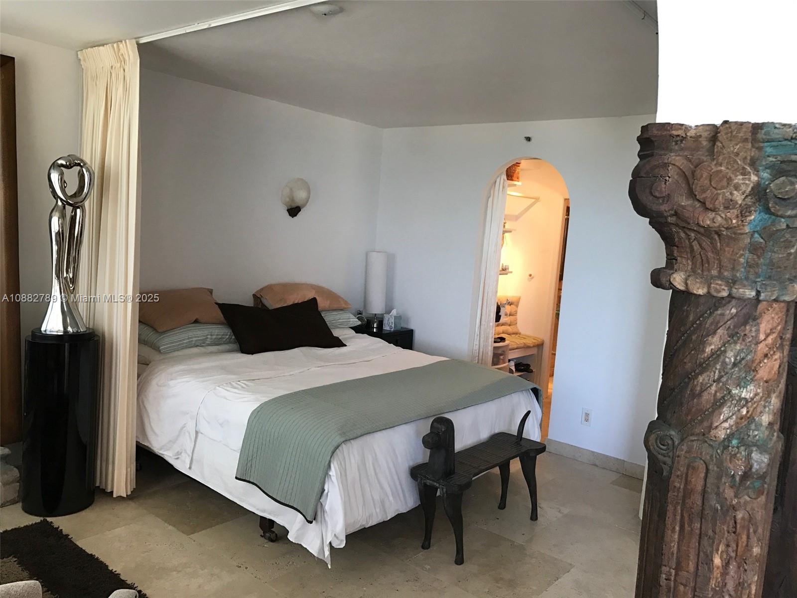 100 Lincoln Rd 644, Miami Beach, Florida 33139, 1 Bedroom Bedrooms, ,1 BathroomBathrooms,Residentiallease,For Rent,100 Lincoln Rd 644,A10882789