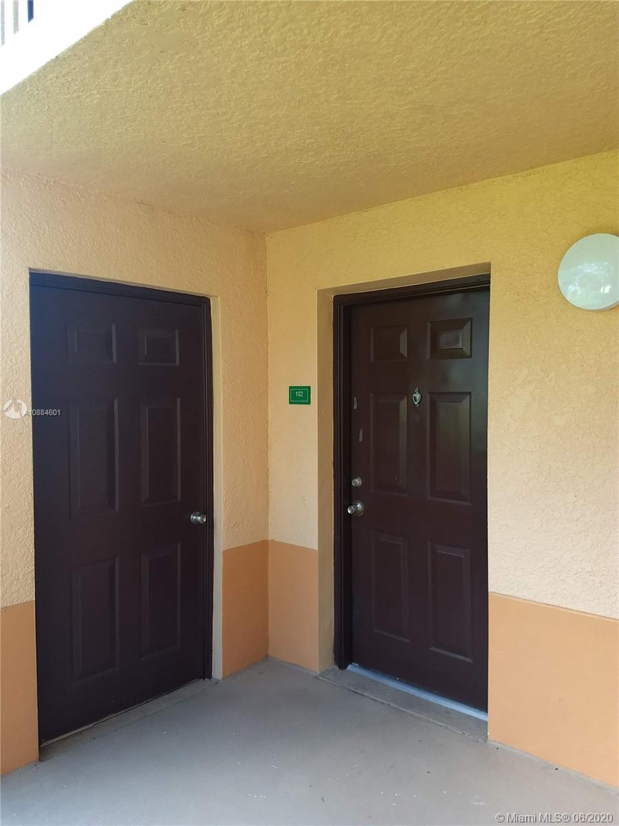 Port St. Lucie, FL 34986,251 SW Palm Dr #102